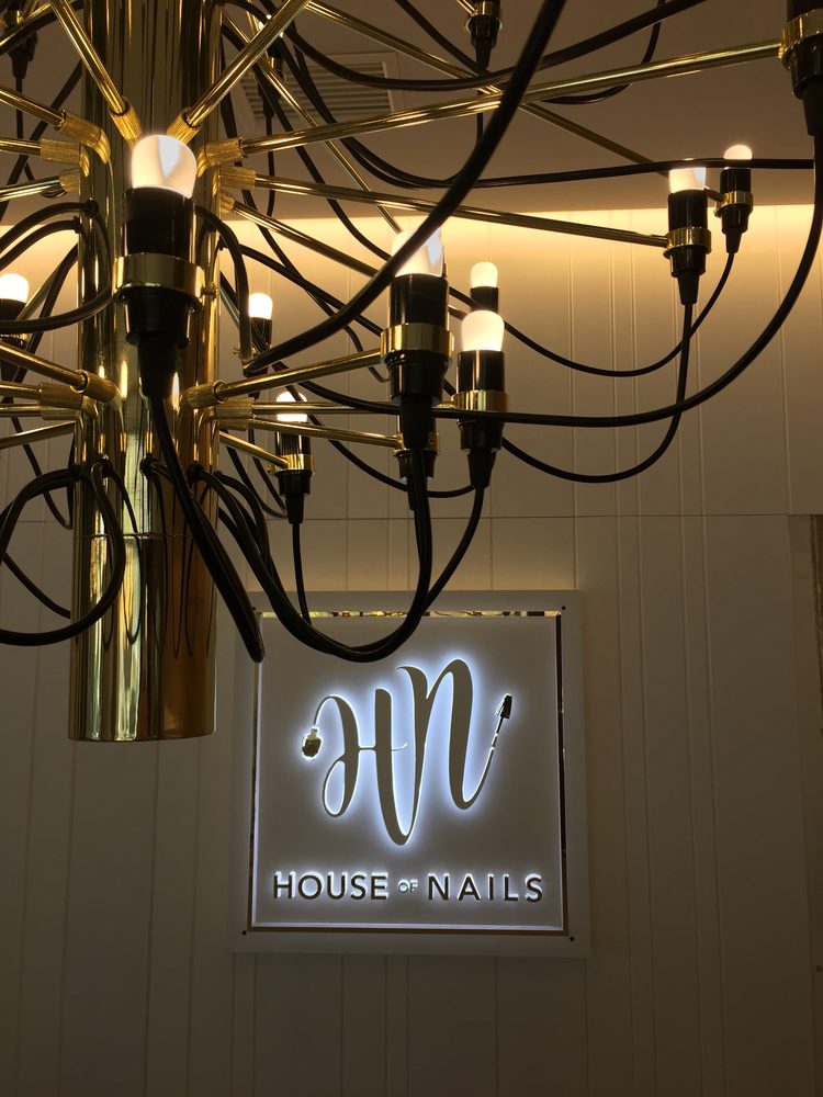 House of Nails portfolio